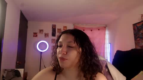 Snapshot of ally_donfort chatting on June 2026 10:25:01 PM Ally online show from June 2026 10:25:01 PM