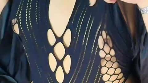 Snapshot of ally_riso chatting on May 2026 04:31:02 AM Ally help me reach 100 satisfaid online show from May 2026 04:31:02 AM