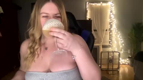 allyanalangel online show from February 2025 05:47:01 AM