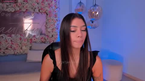 Snapshot of allyjensen chatting on November 2025 10:14:02 AM Alisson online show from November 2025 10:14:02 AM