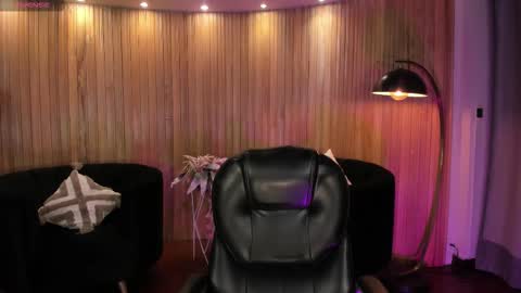 Alisson online show from February 2026 10:23:01 AM