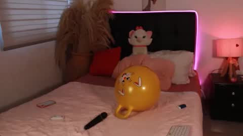 Ally colombiana nice bigBoobs boobs latina online show from November 2025 09:47:01 PM