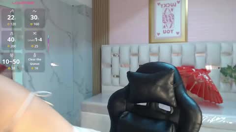 Allysa  online show from September 2025 08:24:02 PM