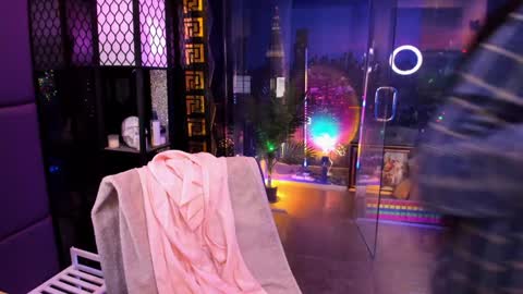 Alma online show from November 2025 08:25:02 AM