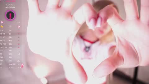 Snapshot of alodiaacomb chatting on June 2026 03:08:02 AM Lia online show from June 2026 03:08:02 AM
