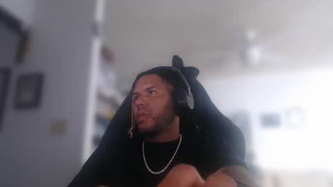Snapshot of aloha_king chatting on June 2026 03:09:02 AM simplyfaded online show from June 2026 03:09:02 AM