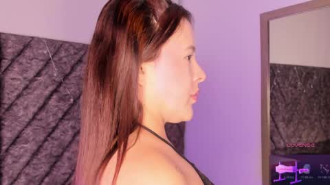 Snapshot of alondra_milff chatting on May 2026 02:29:02 AM ALONDRAMILF online show from May 2026 02:29:02 AM