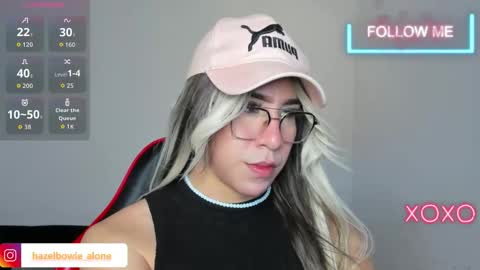 Hazel Bowie online show from December 2025 03:40:02 PM