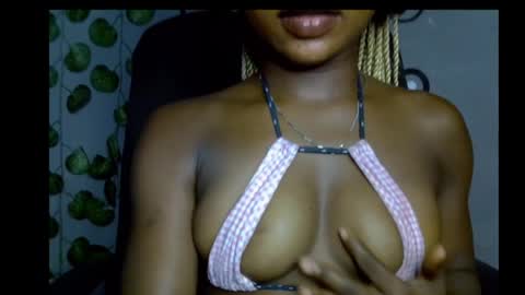 Snapshot of alosexy_bae chatting on June 2026 04:24:01 AM alo online show from June 2026 04:24:01 AM