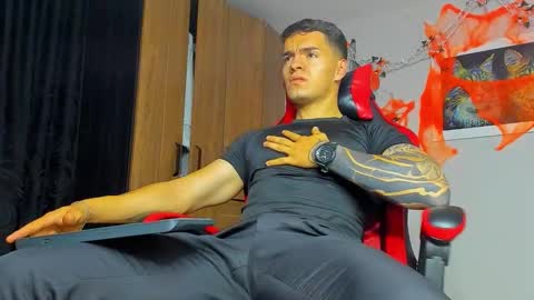 alpha_dominus_ online show from October 2025 04:02:01 AM