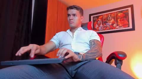 alpha_dominus_ online show from February 2026 04:41:02 AM