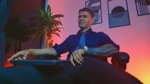 alpha_dominus_ online show from April 2026 04:21:02 AM