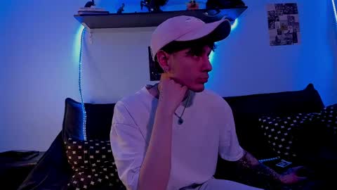 Dioniso online show from April 2026 10:23:02 PM