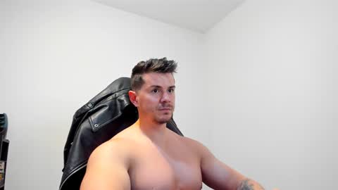 Snapshot of alphagodleatherking92 chatting on January 2025 01:17:01 PM LeatherMaster online show from January 2025 01:17:01 PM