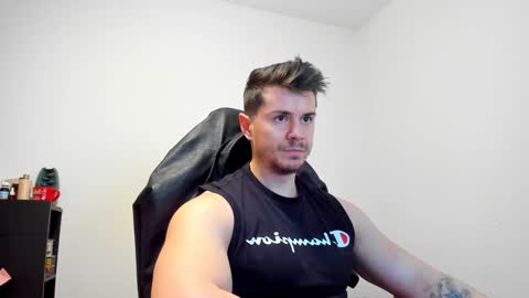 Snapshot of alphagodleatherking92 chatting on January 2025 06:21:01 PM LeatherMaster online show from January 2025 06:21:01 PM
