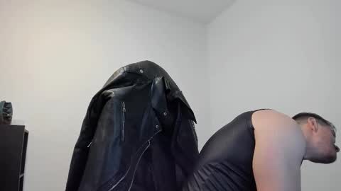 Snapshot of alphagodleatherking92 chatting on October 2025 07:26:02 AM LeatherMaster online show from October 2025 07:26:02 AM