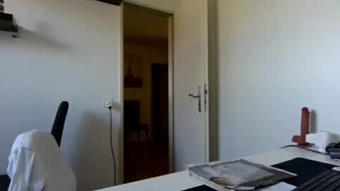 alphah_hunk online show from April 2026 10:31:01 AM