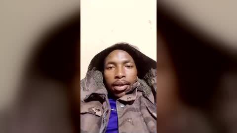 alphamale937904 online show from July 2026 11:01:02 PM