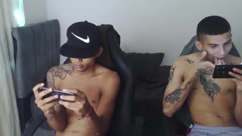 alphas_latins online show from May 2026 08:16:01 PM