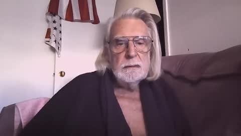 AlphaUniform online show from February 2026 01:50:02 PM