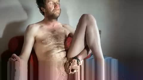 Snapshot of alvarooo1111 chatting on May 2026 10:34:01 AM Balearicsex11 online show from May 2026 10:34:01 AM