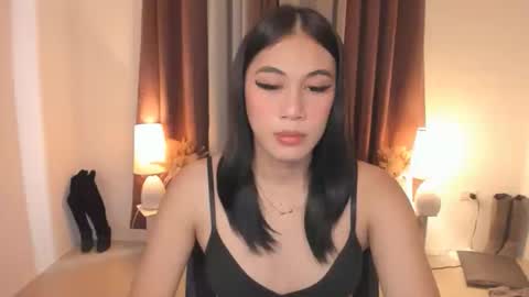 alwina_williams online show from April 2026 11:33:02 PM
