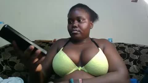 Snapshot of alyabeiby chatting on December 2025 07:51:01 PM alyabeiby online show from December 2025 07:51:01 PM