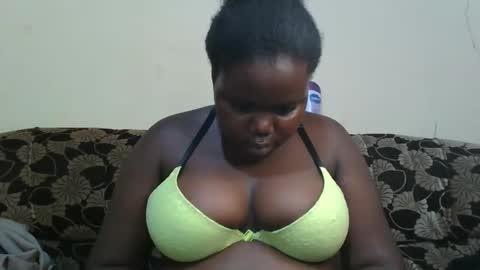 Snapshot of alyabeiby chatting on December 2025 03:47:02 AM alyabeiby online show from December 2025 03:47:02 AM