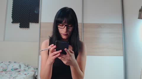 Snapshot of alycetn chatting on October 2025 11:24:01 AM Alice online show from October 2025 11:24:01 AM