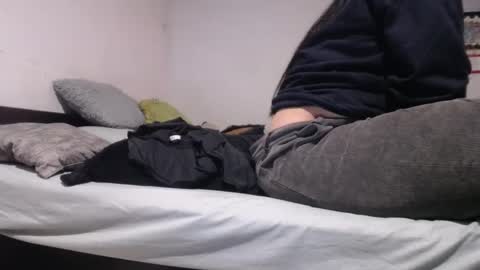 Alyn Maria online show from September 2025 02:55:01 AM