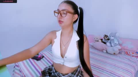 allyson online show from October 2025 07:54:01 PM