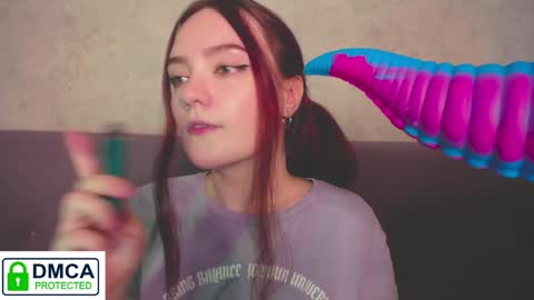 Snapshot of alyssa__scarlet chatting on December 2024 10:03:01 AM Alyssa online show from December 2024 10:03:01 AM