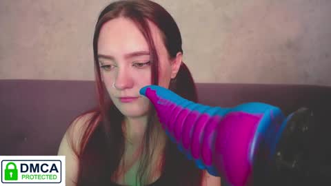 Snapshot of alyssa__scarlet chatting on December 2024 10:02:02 AM Alyssa online show from December 2024 10:02:02 AM