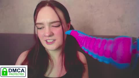 Snapshot of alyssa__scarlet chatting on January 2025 04:28:01 AM Alyssa online show from January 2025 04:28:01 AM