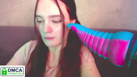 Snapshot of alyssa__scarlet chatting on October 2025 09:33:01 AM Alyssa online show from October 2025 09:33:01 AM