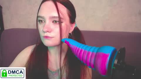 Alyssa online show from November 2025 03:38:01 AM