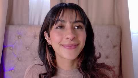 alyssa_joness online show from November 2025 01:44:02 PM