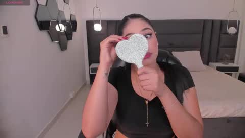 Aly  online show from January 2026 11:23:02 AM