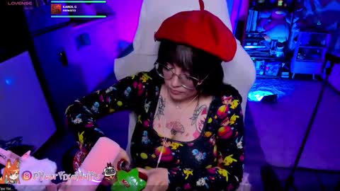  . Monday to Saturday at 10pm and 6am Colombia time online show from October 2025 02:37:02 AM