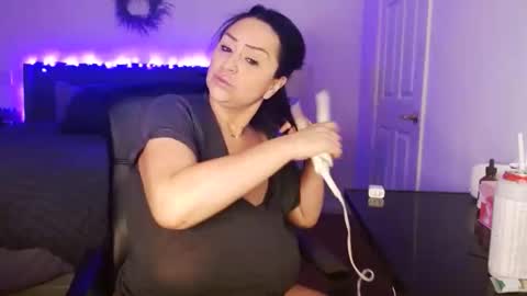 Snapshot of alyssiaamorexo chatting on March 2026 05:06:01 PM Alyssiaamorexo online show from March 2026 05:06:01 PM
