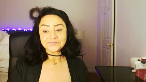 Snapshot of alyssiaamorexo chatting on May 2026 08:27:02 PM Alyssiaamorexo online show from May 2026 08:27:02 PM