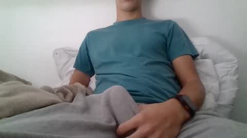 Snapshot of alzuhki chatting on October 2025 08:49:01 AM alzuhki online show from October 2025 08:49:01 AM