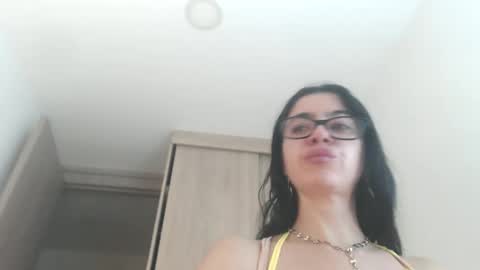 Snapshot of amadamar chatting on January 2026 02:59:02 AM valentia online show from January 2026 02:59:02 AM