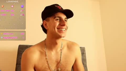 Amadeo Wild online show from December 2024 05:11:01 PM