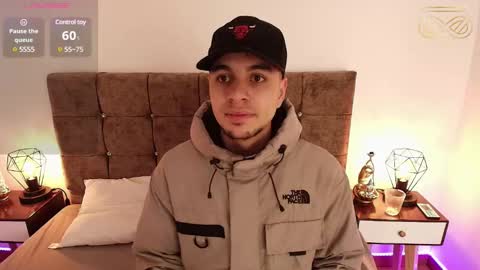 Amadeo Wild online show from January 2025 03:20:01 PM