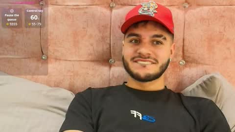 Amadeo Wild online show from November 2025 04:53:01 PM