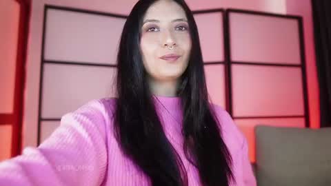Amai  Sinclair  online show from July 2026 10:01:02 PM