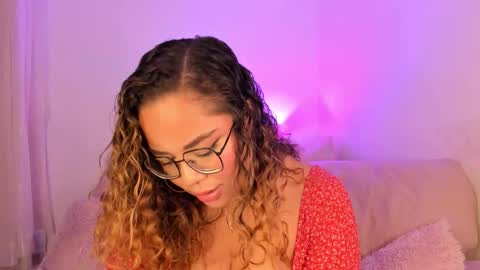 Snapshot of amalia_bennet chatting on October 2025 04:57:02 AM amalia bennet online show from October 2025 04:57:02 AM