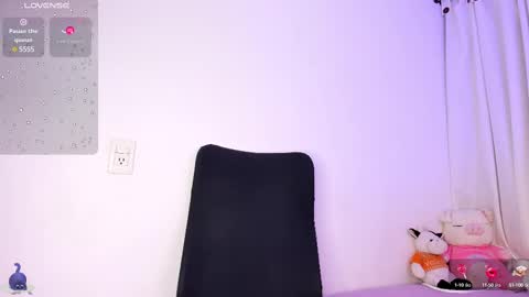 Snapshot of amaliaandrade chatting on February 2025 04:57:02 AM Amalia real MIA online show from February 2025 04:57:02 AM