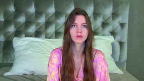 Snapshot of amalialima chatting on June 2026 04:03:02 AM AmaliaLima online show from June 2026 04:03:02 AM